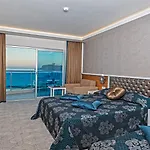 Diamond Hill Hotel 5*