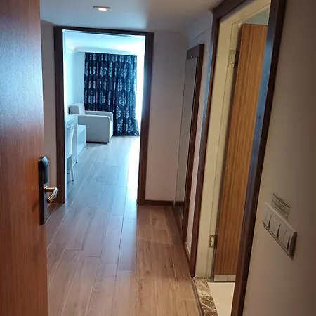 钻石山度假酒店 酒店 5*